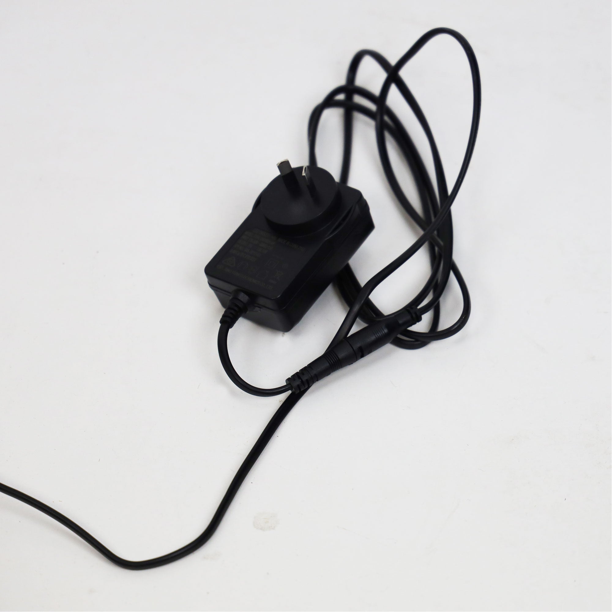 Lampa podłogowa Siena w antycznym mosiądzu