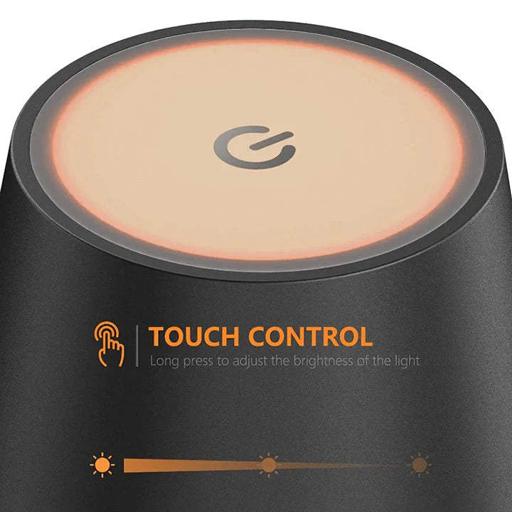 Lampka stołowa na statywie z akumulatorem